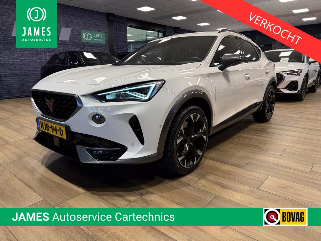 CUPRA Formentor 1.4 e-Hybrid VZ Black Edition 245PK|Apple Carplay|NAVI