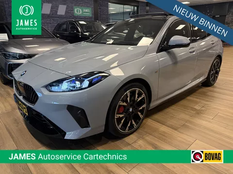 BMW 1-serie 120 M Sport Design Edition |HARMAN KARDON|PANO|STUUR-STOEL VERW.|LED|M SPORT REM|